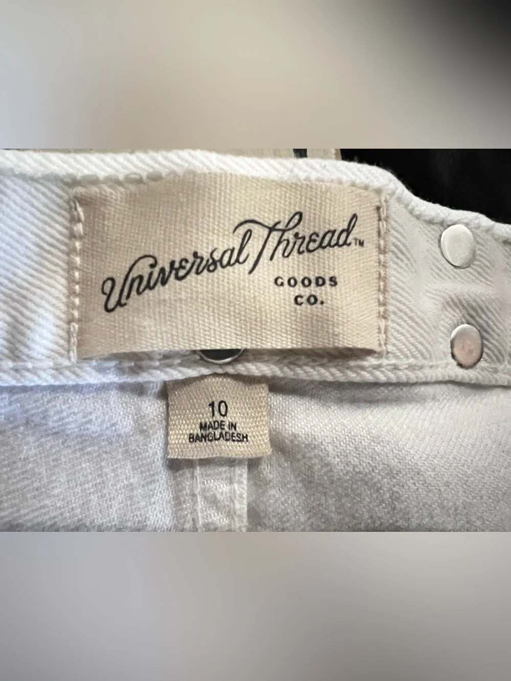 Universal Threads Summer White Studded High-Waist Baggy Denim Shorts Sz 10